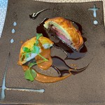 ビストロ ダイア - パイ包み焼 オマール海老＆牛フィレ肉