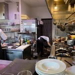 ビストロ ダイア - キッチン