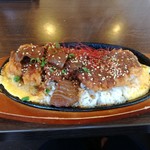 JINNO COFFEE - 湯気が立ってるのがわかるでしょうか？