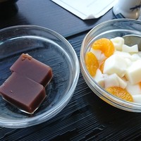 浅草むぎとろ 本店 - 水ようかん、杏仁豆腐