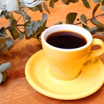 オフトコカフェ - ☕️﻿﻿
﻿
オフトコカフェ「 オリジナルブレンド 」 ﻿
ここでしか味わえない絶品深煎りコーヒー。﻿
ランチタイムのセットドリンクも挽きたて淹れたてでご提供致します‼︎﻿
﻿﻿
#オフトコカフェ﻿﻿
#オフトコブレンド﻿﻿
#コーヒー #coffee ﻿﻿
#深煎り