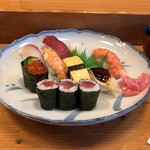 Tatsumi Sushi - にぎり寿司