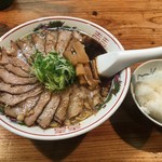 中華そば 白華楼 - 中華そば 源流ラーメン＋肉増し    ごはん