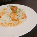 カフェレストラン ルシェッロ - ホタテのクリームパスタ