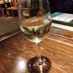 絵地尊 - ハウスワイン白 460円
