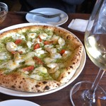 pizza＆oyster ハマまで5分 - 