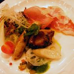 ビストロ パザパ - 前菜　お肉屋さんのサラダ