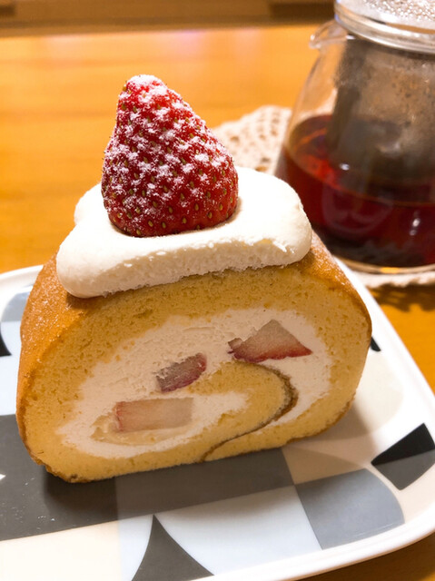 ロールケーキ専門店 偃路 エンジ 山陽姫路 ケーキ 食べログ ロールケーキ専門店 偃路 エンジ 山陽姫路 ケーキ 食べログ