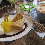 オモンマテント - オット様チョイスのジンジャーケーキ＆キャラメルマキアート