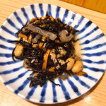 立呑み晩杯屋 - ひじき130円