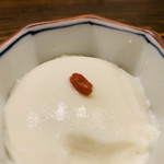 萬的中華 笑龍 - 杏仁豆腐。