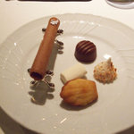 SAKURA - プチガトー