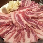 万宝家 - サンギョプサル（￥1500/1人前）