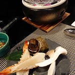 食彩播 - 海老とサザエの炭火焼！