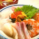 Uo Yoshi - 海鮮丼
