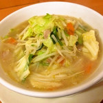 日高屋 - 野菜たっぷりタンメン
