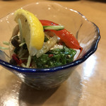 ばんじょう - タコと水菜のマリネ…立派なタコが隠れてました♪