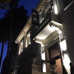 Ristorante All'Oro - ホテルのファサード　5つ星らしいですがそれほど押し出しは効いていませんね