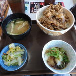 すき家 - 牛丼並　おしんこセット　350円