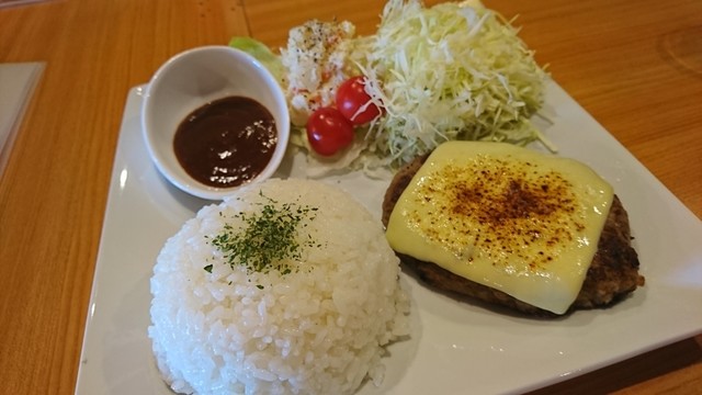 カフェバー ラテ