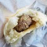 名古屋肉まん本舗 - 野崎白菜肉まん