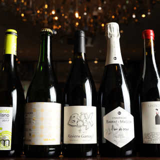 A rich lineup of bio wines that are perfect for Okonomiyaki sauce