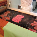 層雲峡観光ホテル - お肉を焼いてます！