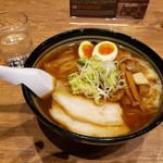 ワンタンメンの満月 - 