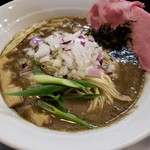 煮干し豚骨らーめん専門店 六郷 - 限定B 850円