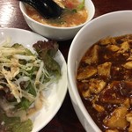 大衆中遊華食堂 八戒 - 麻婆丼（￥810）
