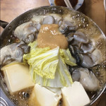 すき焼･鍋物 なべや - かきみそ鍋 ぐつぐつ！