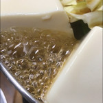 すき焼･鍋物 なべや - かきみそ鍋　ぐつぐつ！