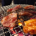 ホルモン焼肉　ぶち - 