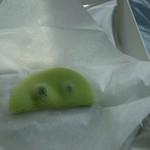 木佐清月堂 - 浜納豆は、2つ