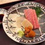 かみその - 平貝、鯛、トロ、雲丹のお造り