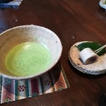 花仙庵 仙仁温泉 岩の湯 - ウエルカム抹茶