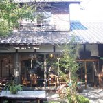 ぎゃらりぃかふぇ華野 - 母屋外観