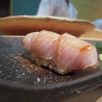 すし匠 - ぶり握り