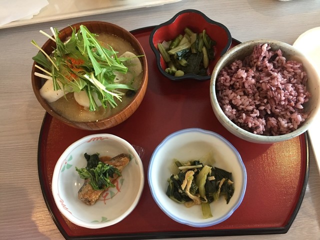 スノープラザ咲花 Snow Plaza Sakka 白馬 ハンバーガー 食べログ