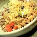 食事処 居酒屋 こまつ - 岩のりおろしそば 薬味など全投入後