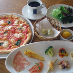 Trattoria Pizzeria Pireus - ランチ Bコース