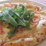 トラットリア ピッツェリア  ピレウス