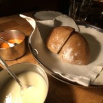 ザ タヴァン グリル＆ラウンジ - 