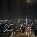 ザ タヴァン グリル＆ラウンジ - 