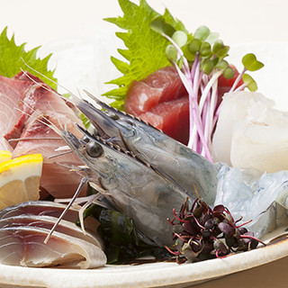 Enjoy the fresh seafood you purchased that morning.