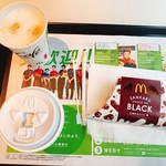 マクドナルド - 三角チョコパイ／コーヒー／カフェラテ