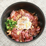 エルカンティーナ - ローストビーフ丼