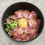 エルカンティーナ - 牛はらみ丼