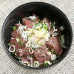 エルカンティーナ - 牛タン丼