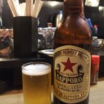 Motsu Yaki Jinchan - 瓶ビールは赤星